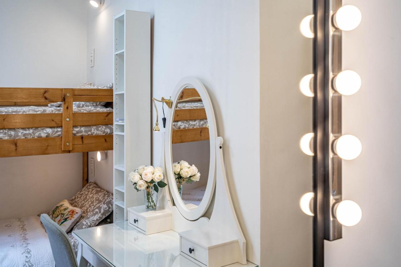 Ferienwohnung Central Luxury Flat With Free Parking Valencia Exterior foto