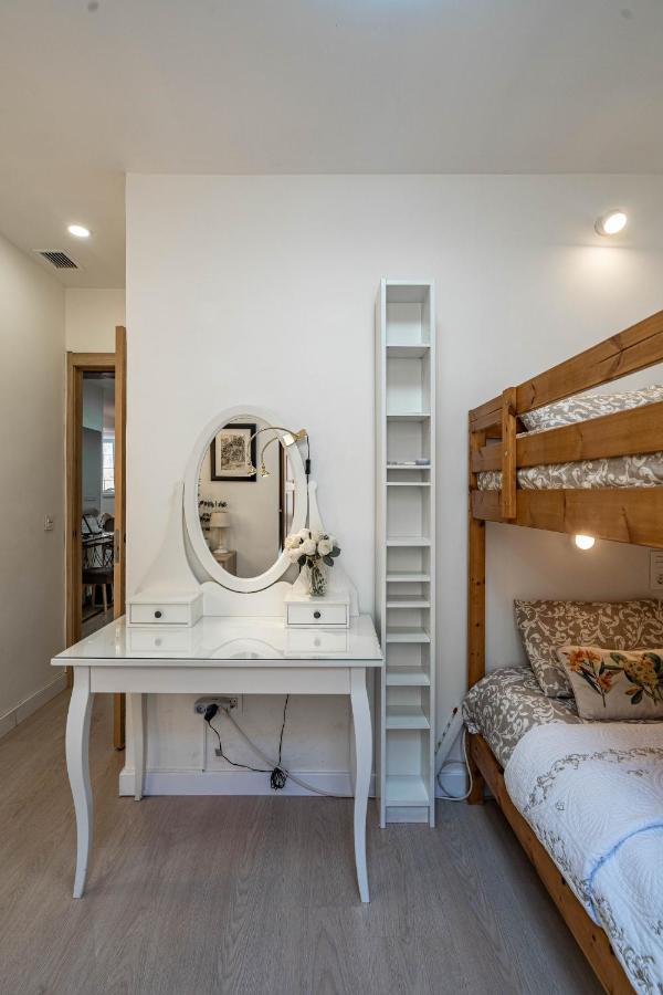 Ferienwohnung Central Luxury Flat With Free Parking Valencia Exterior foto